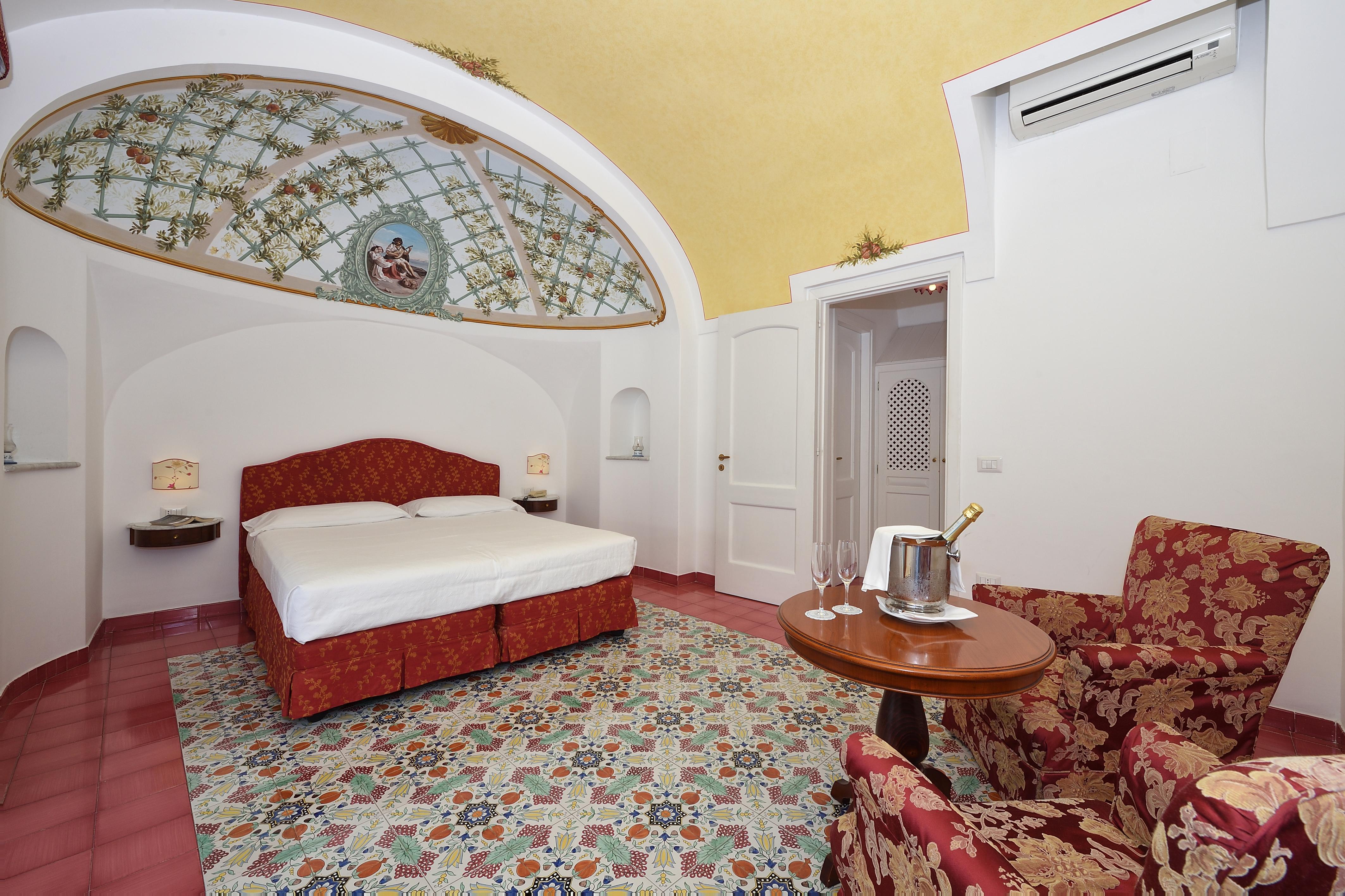 Luna Convento Hotel
